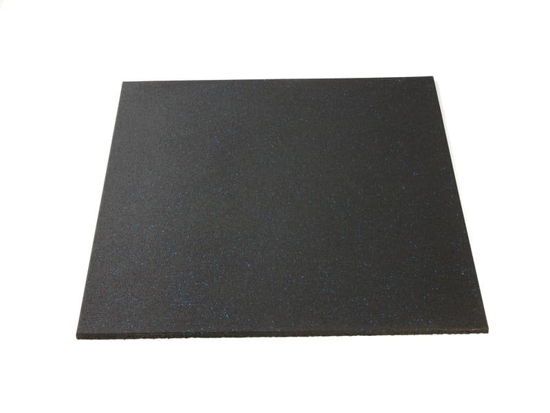 beschadigd beton vs beschermde vloer met industriële rubbermatten voor zwaar gebruik, bescherming magazijnvloer, stootvaste rubbervloeren